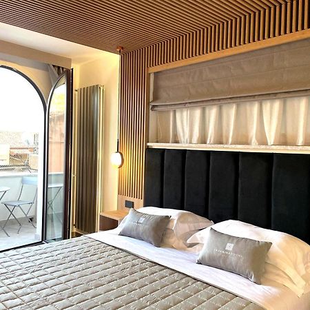 Taormina Rooms Centro Storico ภายนอก รูปภาพ